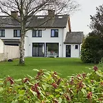 Feriehus 14-een Oase Rust Tussen Polders En Kust