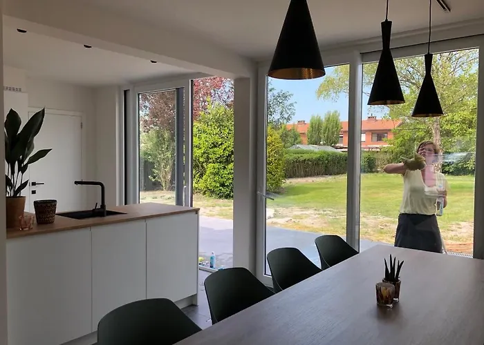 14-een Oase Rust Tussen Polders En Kust オステンド